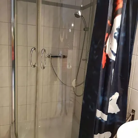 Grosse Ferienwohnung Mit Aufzug Direkt Ins 뉘른베르크