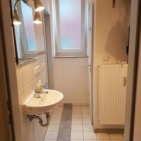 Apartment Grosse Ferienwohnung Mit Aufzug Direkt Ins Nuremberg